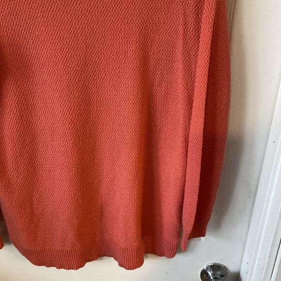 Cotton On Sweater Women’s Medium Round Neck Light Weight Salmon Slit Side - Picture 15 of 15